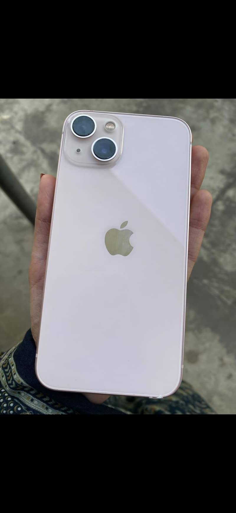 Apple iPhone 13 4
