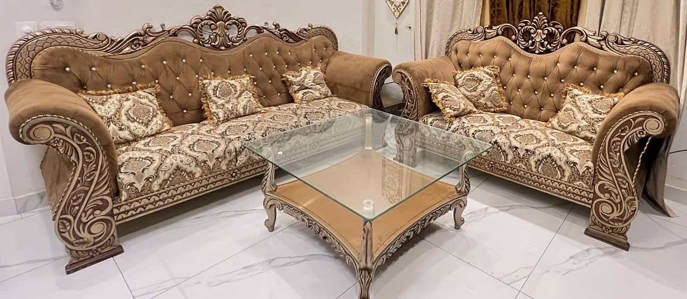Sofa set with tables 0
