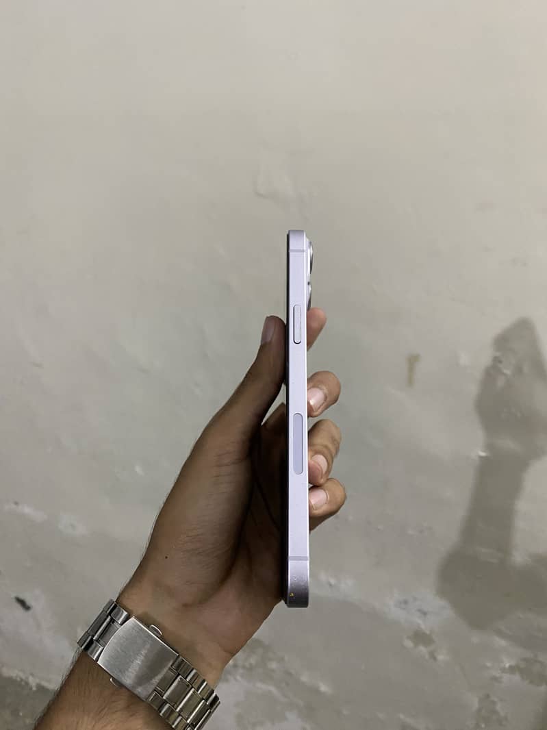 Apple iPhone 14 plus 6