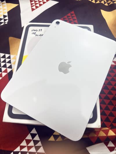 iPad 11 generation A16