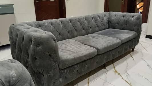 7 seater sofa set made of premium textured velvet