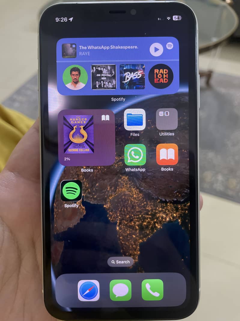 Apple iPhone 11 3