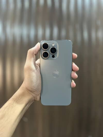Apple iPhone 15 Pro Max