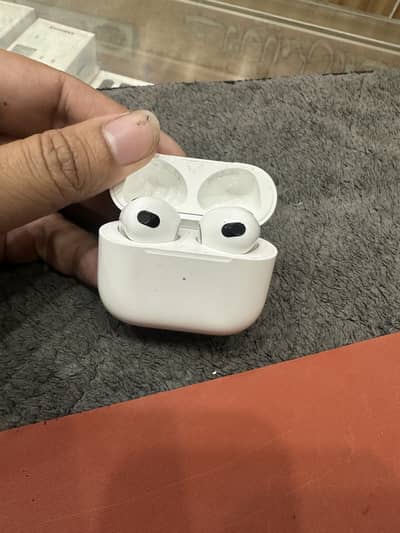 AirPod 3