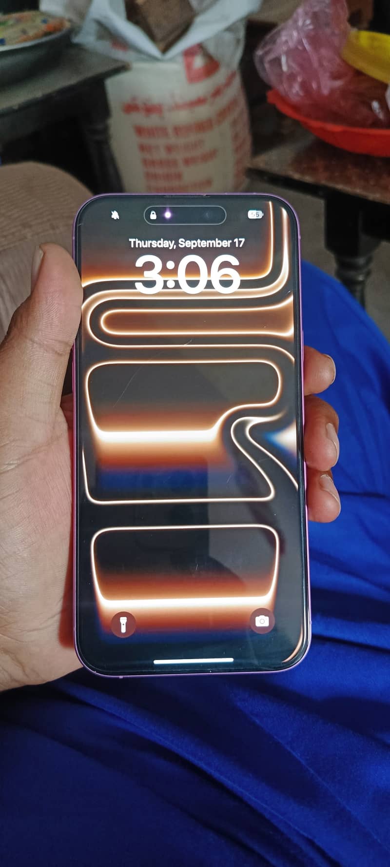 Apple iPhone 16 Plus 2