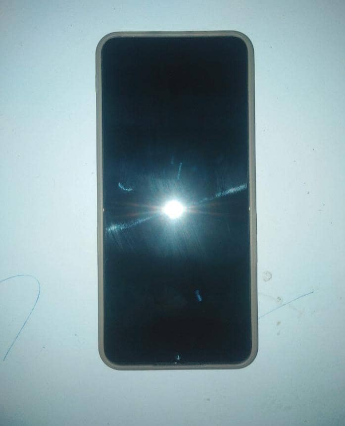 OPPO A31 0