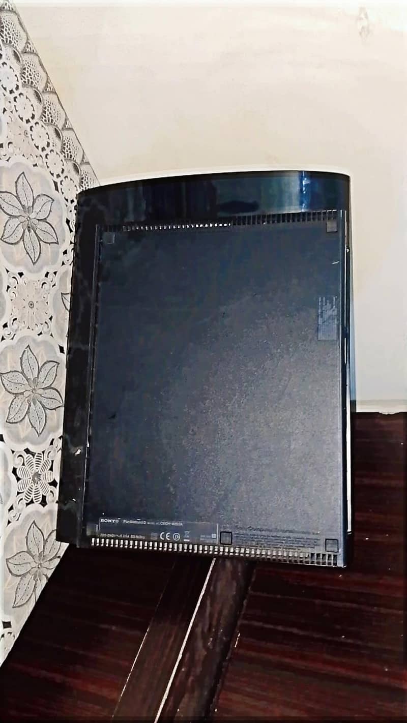PS3 Super slim 3