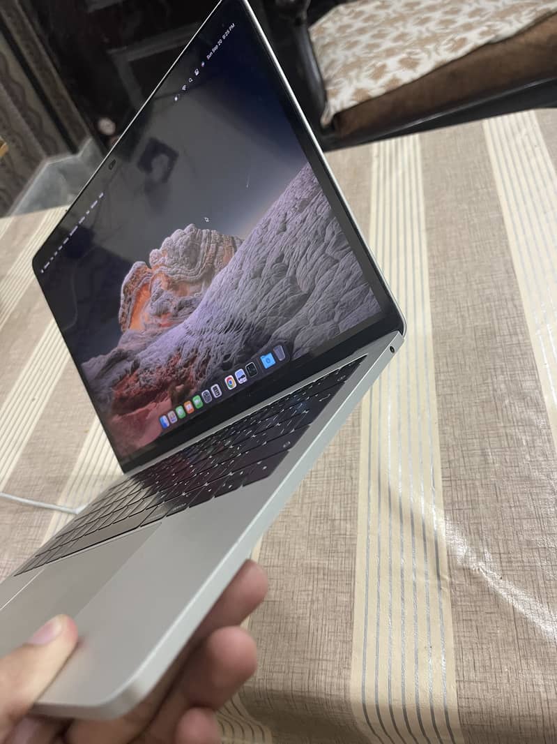 Macbook pro 2017 3