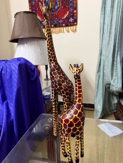 African art wooden carved sculpture giraffe imported from Kenya. .
