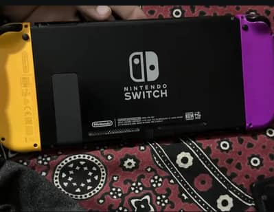 Nintendo switch V1 jill breaka with all accessories