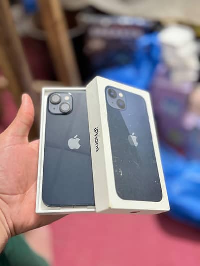 Apple iPhone 13 {256gb } jv BOX KAY SATH