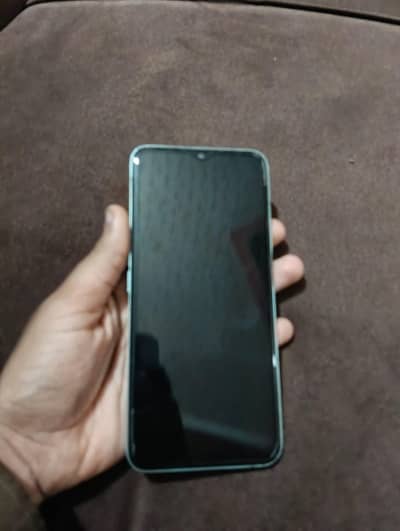 Realme C35