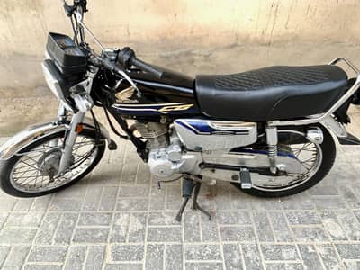 Honda 125 2024 model silver edition applied urgent sell