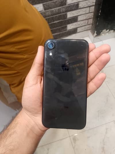 Apple iPhone XR