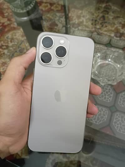 Apple iPhone 15 Pro Max