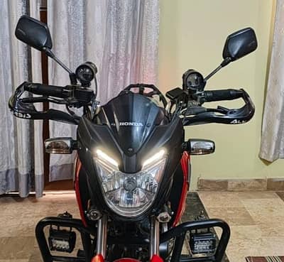Honda CB 150 F Available for Sale,