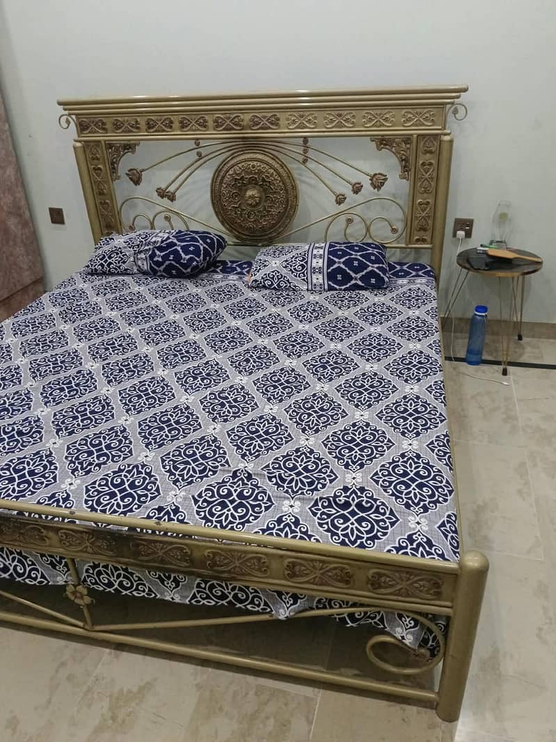 King Size Bed 3