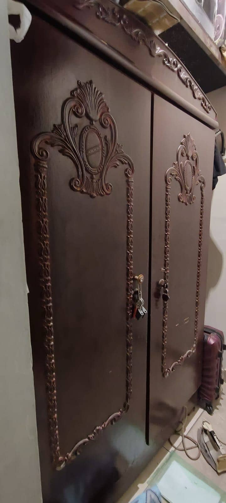 Solid Wood cupboard 2