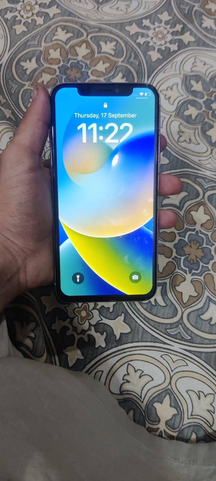 Apple iPhone X 5