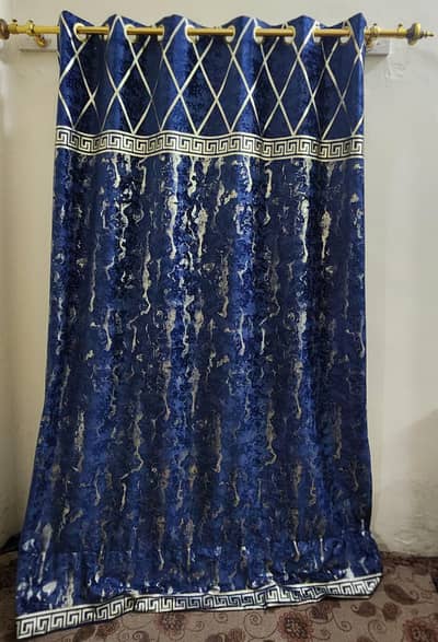 PREMIUM VELVET CURTAINS WITH FREE CURTAIN RODS