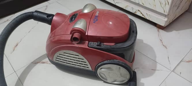vacuum cleaner