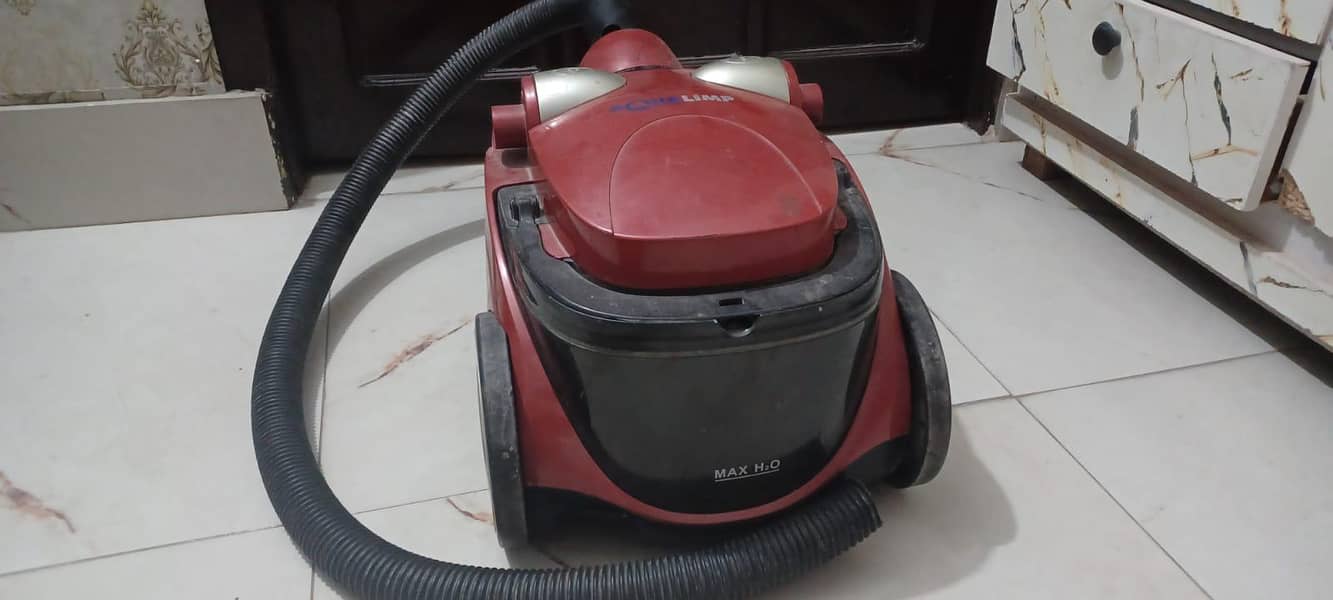 vacuum cleaner 4