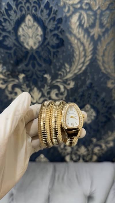 Trendy Snake Watch
