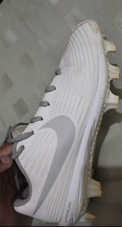 Football shoes for sale best condition(negotiable
