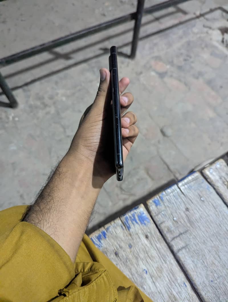 Google Pixel 7 Pro 6