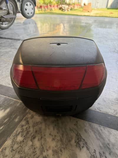 High capacity imported tail Box