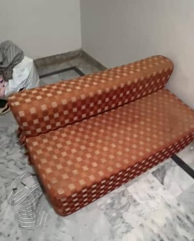 Sofa Come Bed ha 6 foot ka
