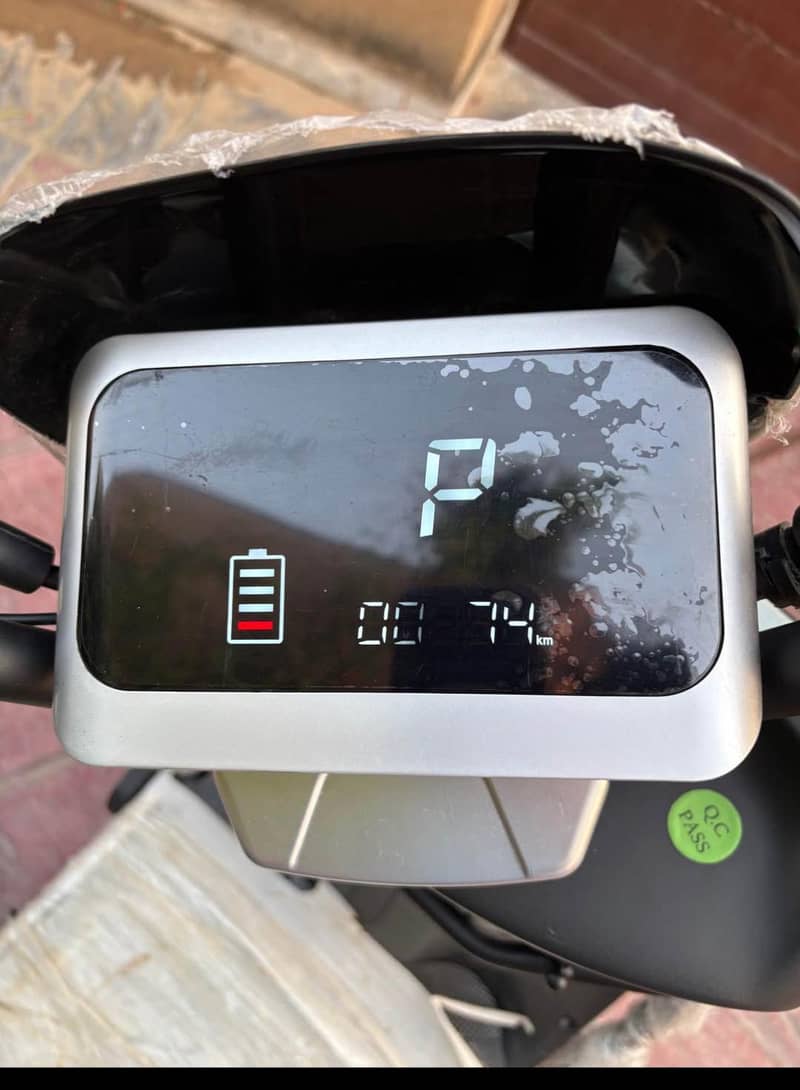 scooty 1