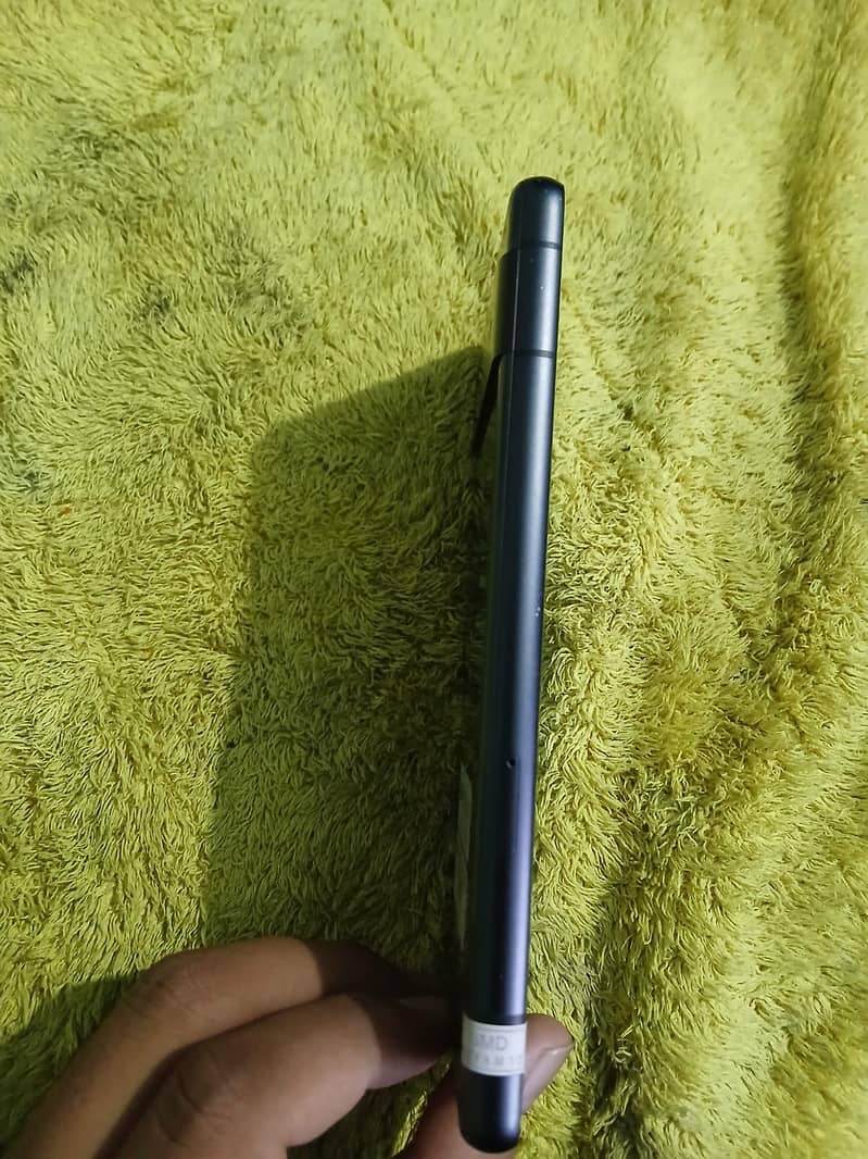 Google Pixel 7a 4