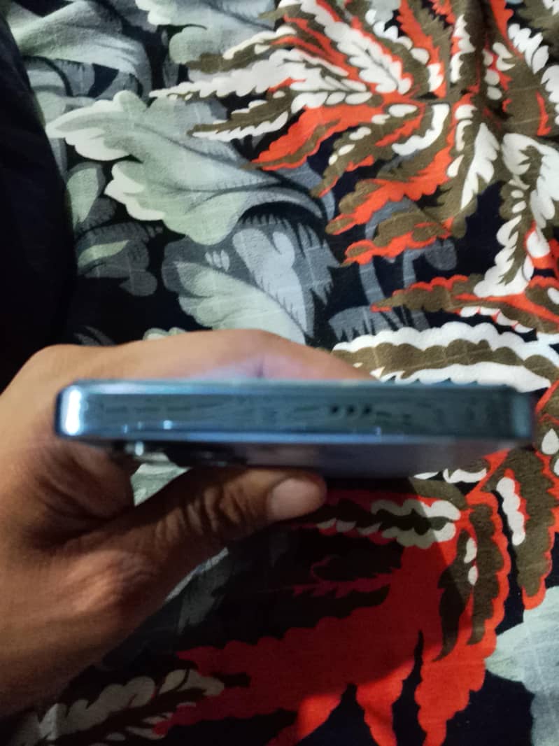 Tecno CAMON 20 Pro 5