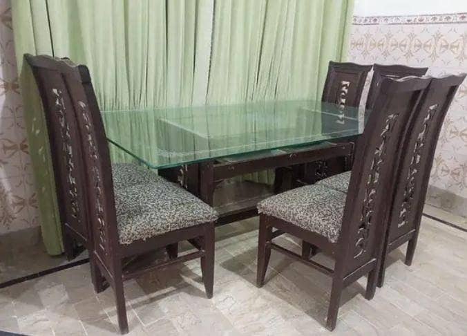 dinning table 0