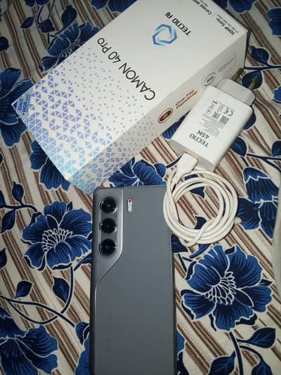 Tecno CAMON 40 Pro