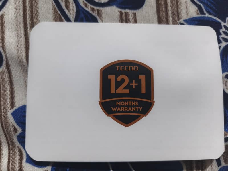 Tecno CAMON 40 Pro 6