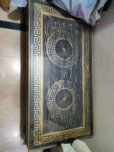 Pure wooden table