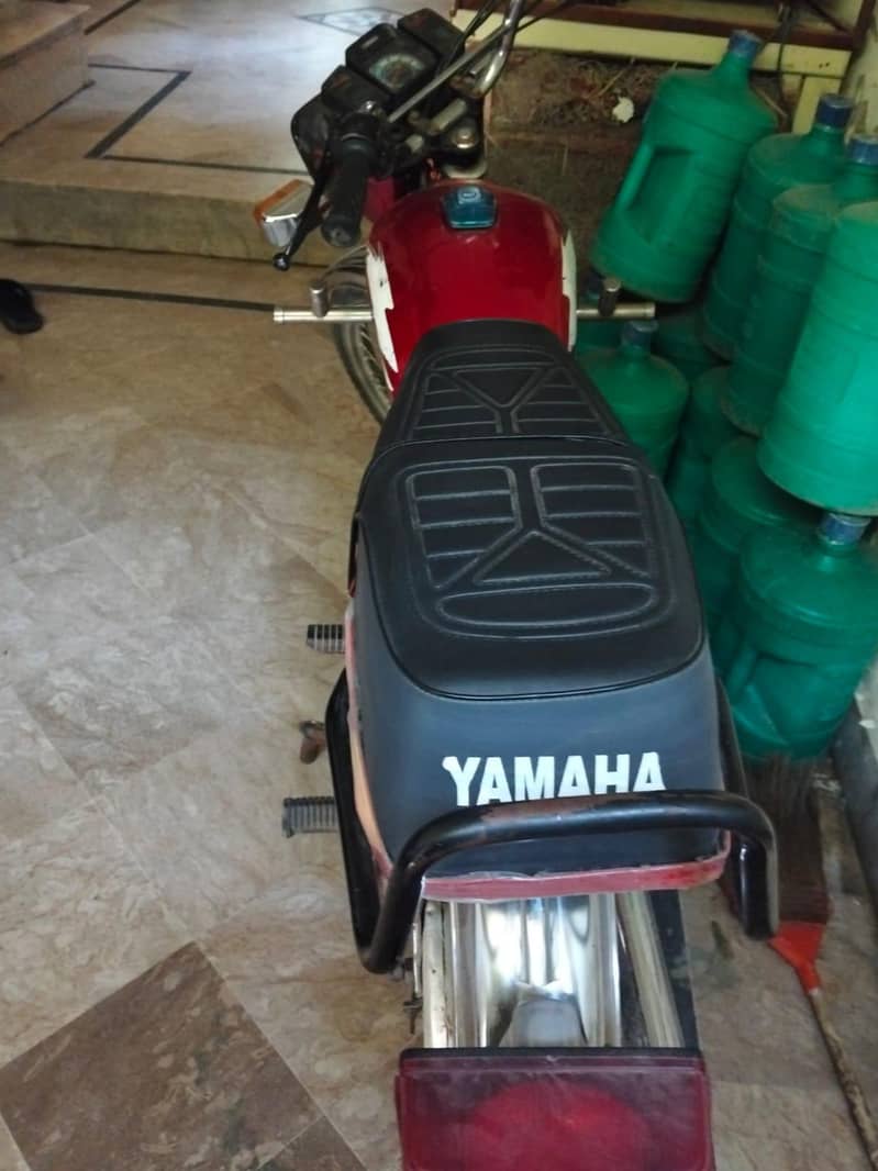 Yamaha 2