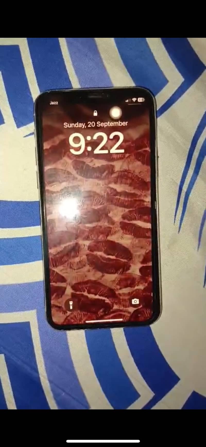 Apple iPhone 11 Pro 2
