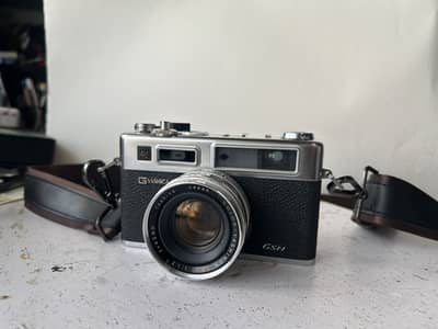 Yashica electro 35 gsn rangefinder film camera