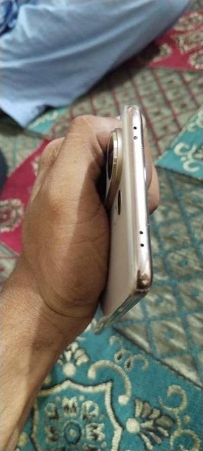 vivo v60