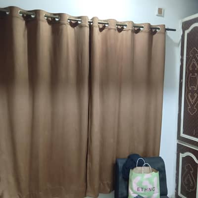 4 velvet curtains only 3 days used brand new