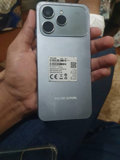 Tecno Spark 40