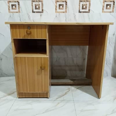 Study Table/ Computer Table