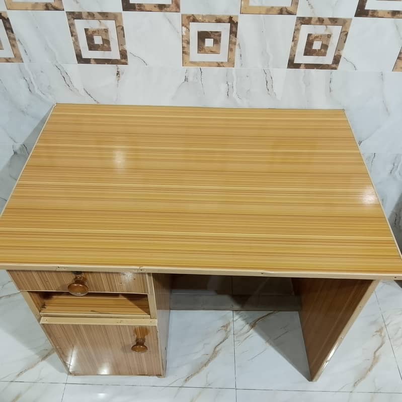 Study Table/ Computer Table 4