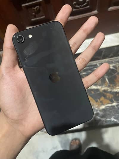 Apple iPhone SE