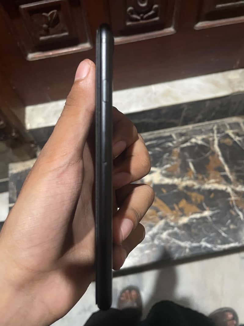 Apple iPhone SE 3