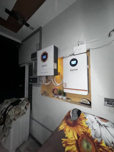 11KW Hybrid solar inverter with 5kw lithium battery
