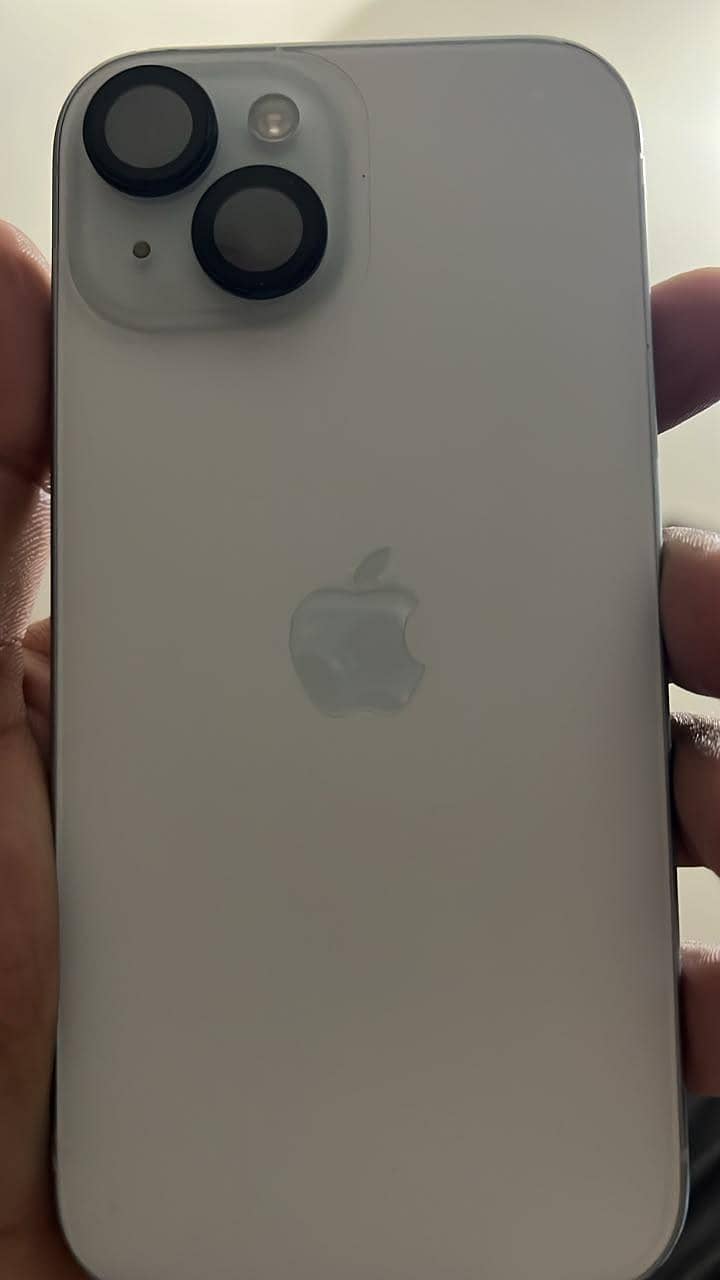 Apple iPhone 15 3